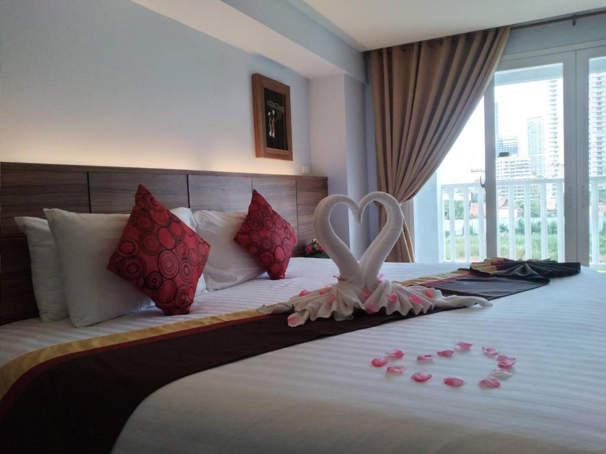 Saisawan Beach Luxury Hotel На Джомтиен Екстериор снимка