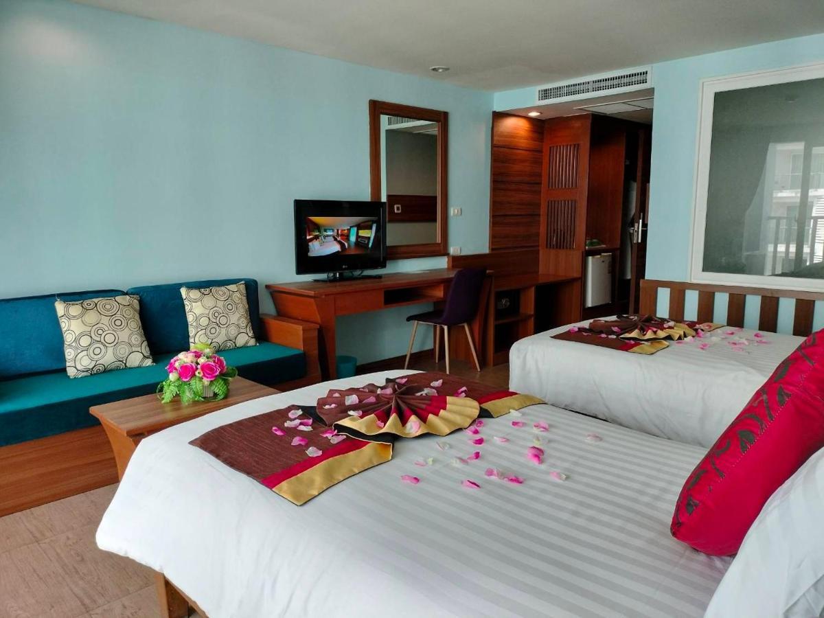 Saisawan Beach Luxury Hotel На Джомтиен Екстериор снимка