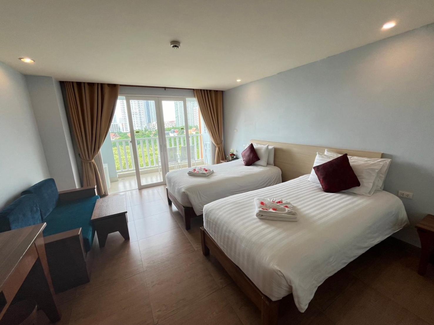 Saisawan Beach Luxury Hotel На Джомтиен Екстериор снимка