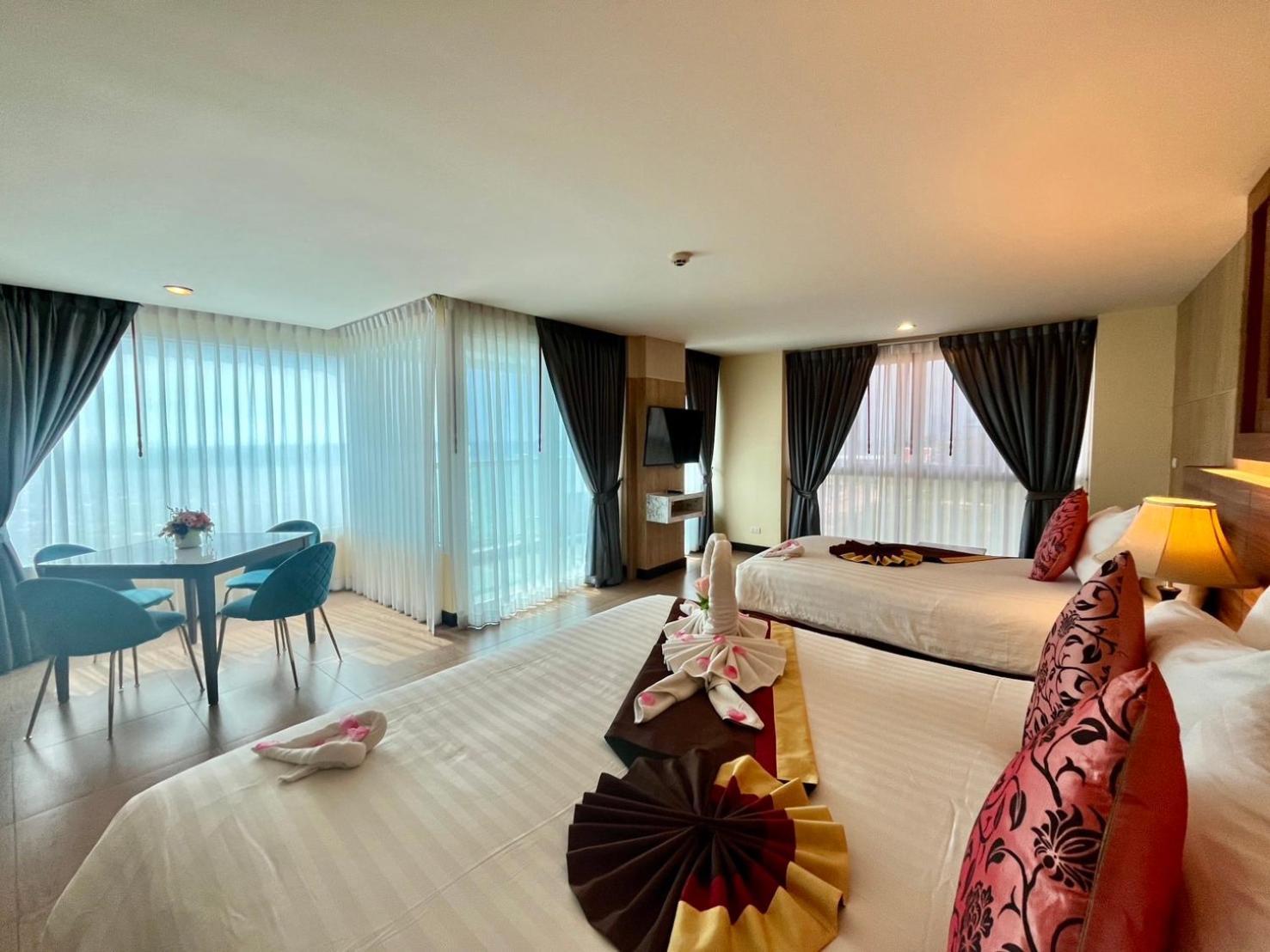 Saisawan Beach Luxury Hotel На Джомтиен Екстериор снимка