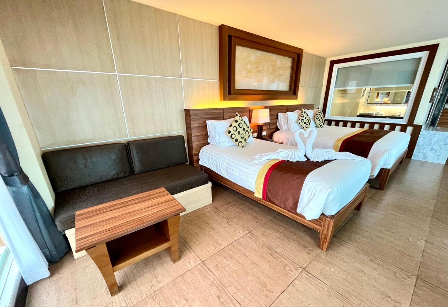 Saisawan Beach Luxury Hotel На Джомтиен Екстериор снимка
